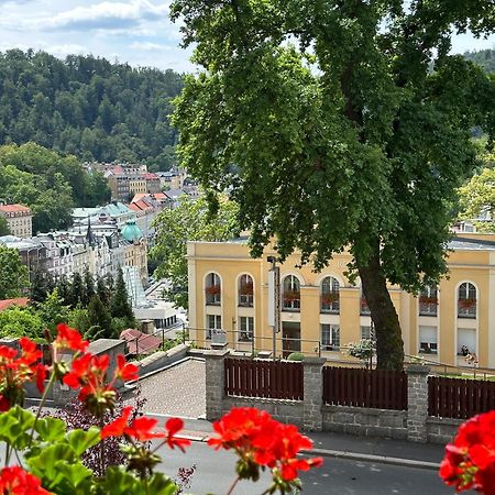 Apartman Na Vyhlidce Leilighet Karlovy Vary Eksteriør bilde